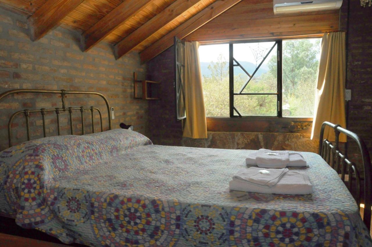 La Toma Complejo De Montana - Cabanas Y Habitaciones En Hosteria Mina Clavero Extérieur photo