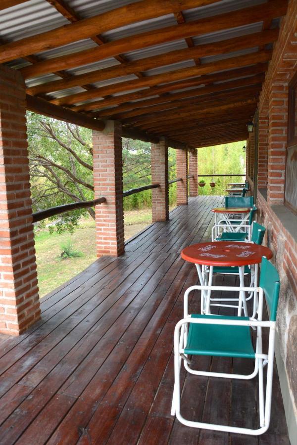 La Toma Complejo De Montana - Cabanas Y Habitaciones En Hosteria Mina Clavero Extérieur photo