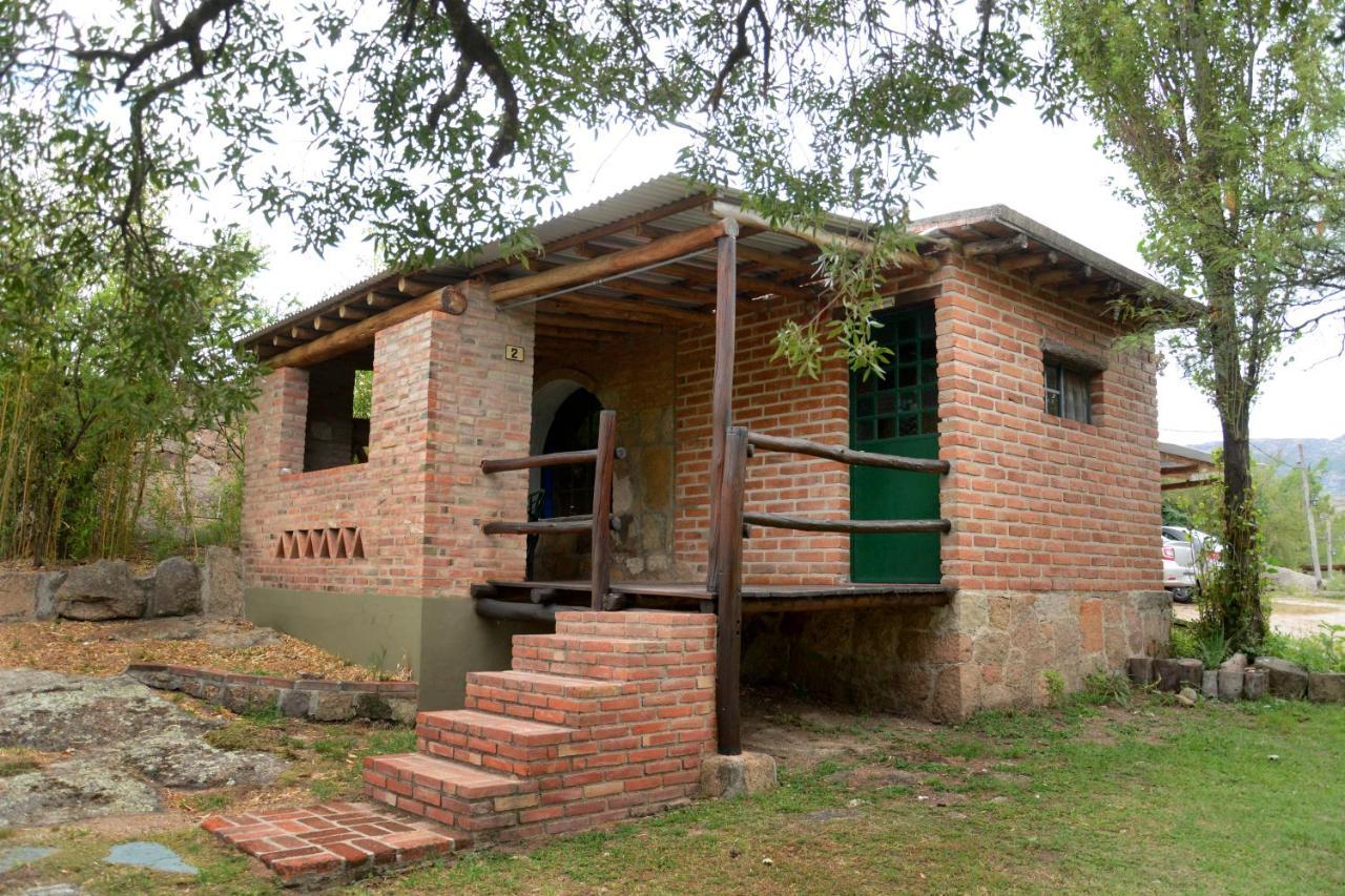 La Toma Complejo De Montana - Cabanas Y Habitaciones En Hosteria Mina Clavero Extérieur photo