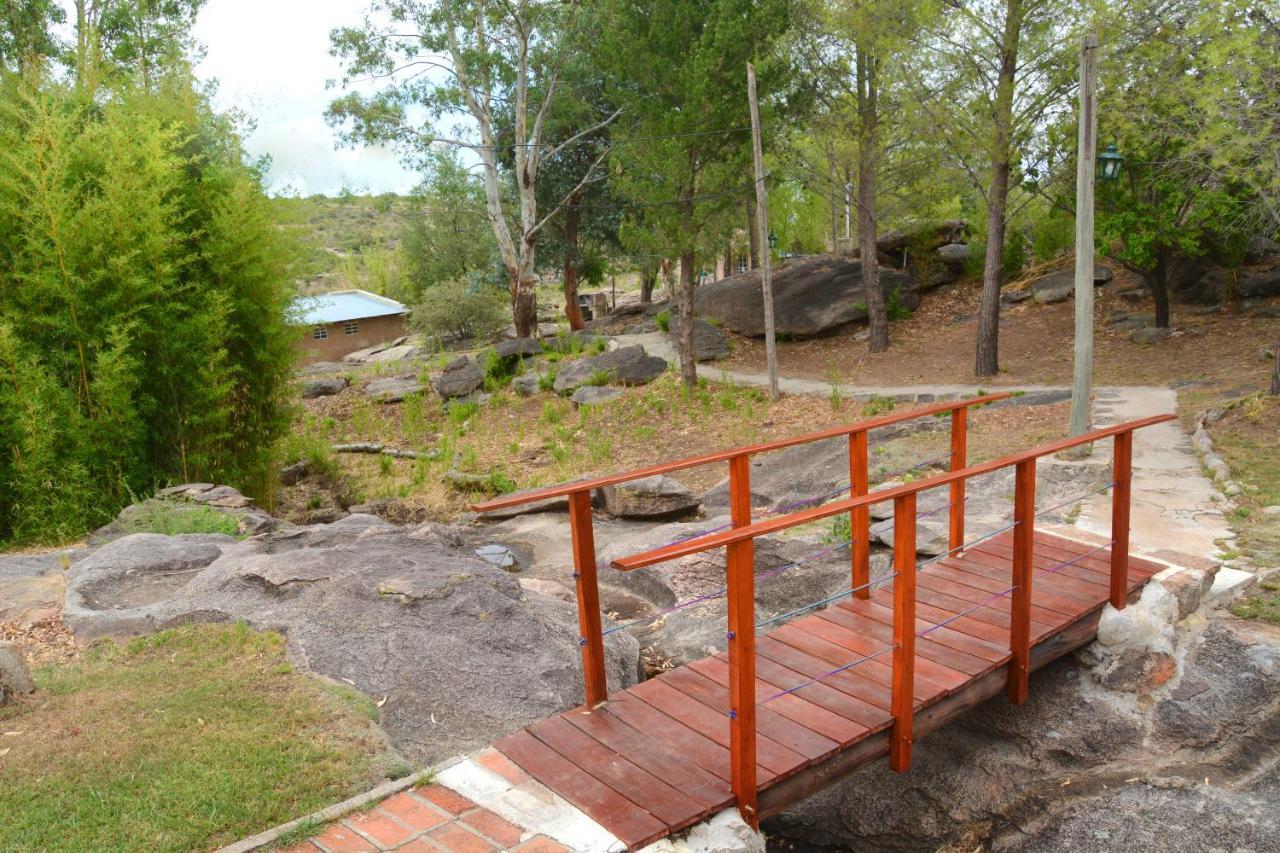 La Toma Complejo De Montana - Cabanas Y Habitaciones En Hosteria Mina Clavero Extérieur photo